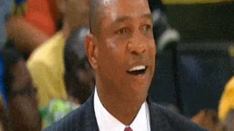 国足新帅首秀：在守旧与革新中探索男足未来